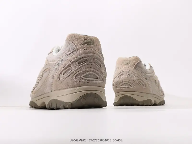 新百伦New Balance 204L系列 新百伦 薄底鞋 薄底皮质鞋带德训系 减震耐磨包裹性支撑轻便 低帮 生活休闲鞋 U204LMMC #17407265834023